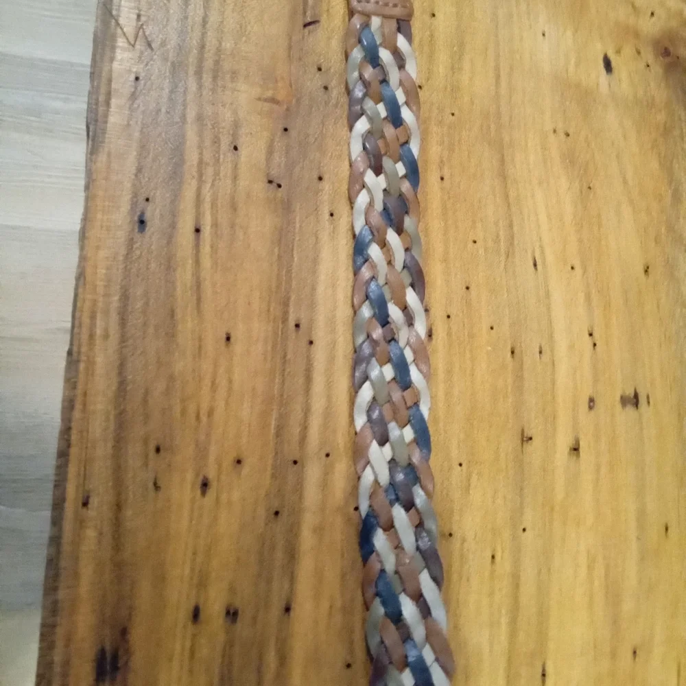 Braided Multi-Colored Leather Belt with Gold Buckle Size M/L 35